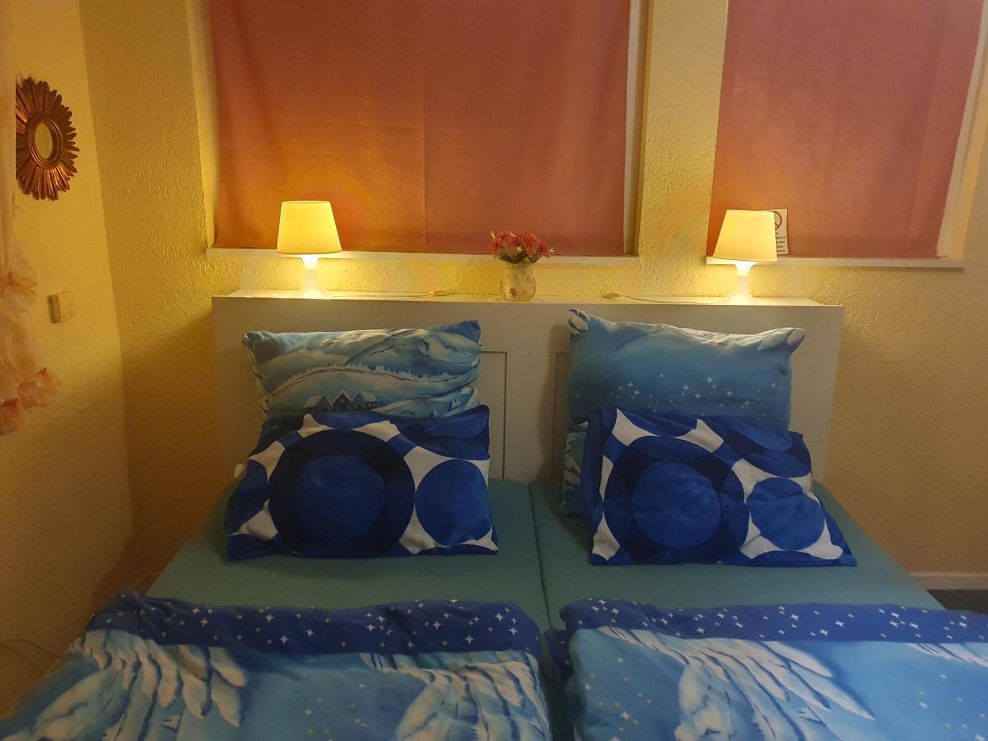Guest House Grünstadt Extérieur photo
